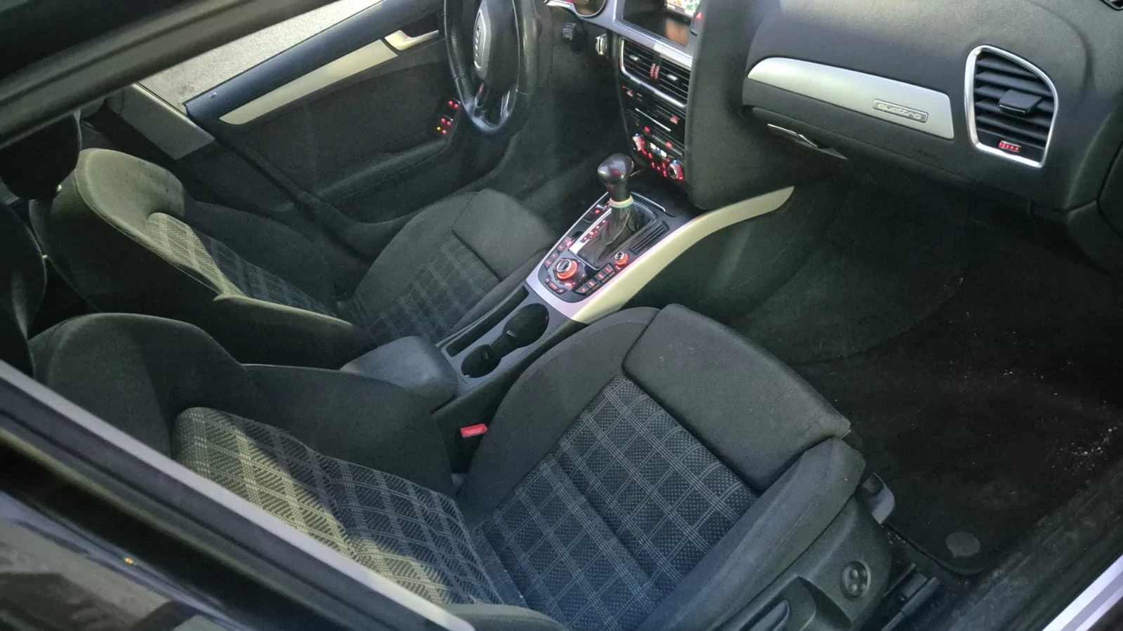 Audi A4, снимка 8 - Автомобили и джипове - 53817589