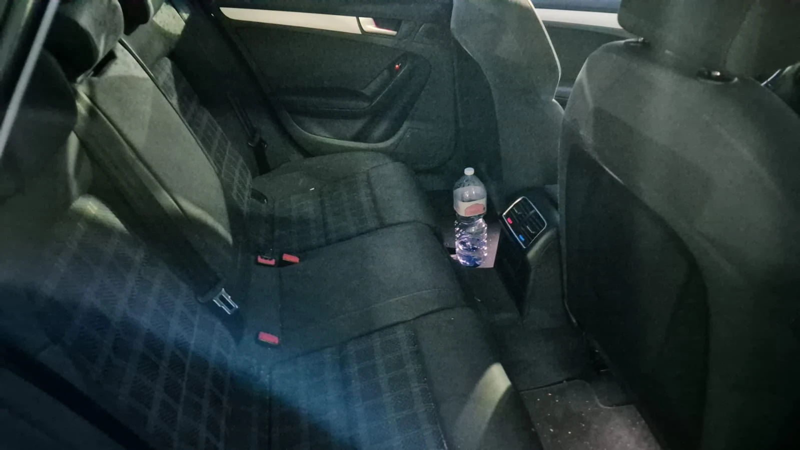 Audi A4, снимка 10 - Автомобили и джипове - 53817589