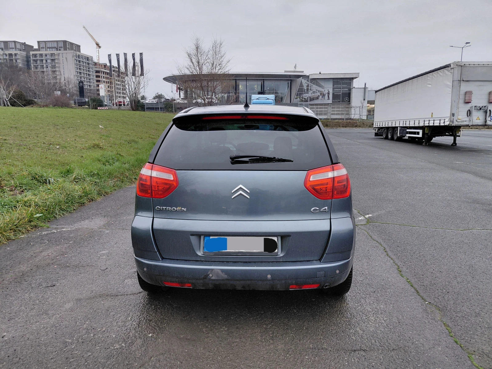 Citroen C4 Picasso 1.8i, снимка 4 - Автомобили и джипове - 53959205