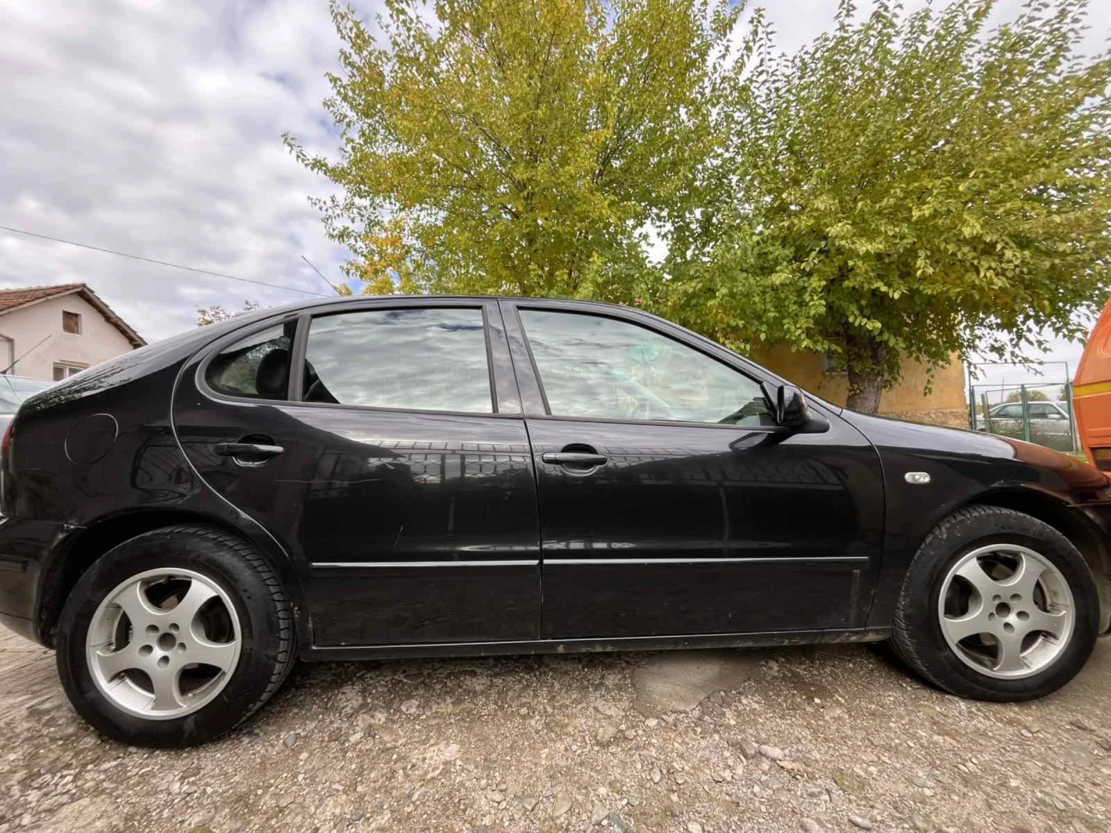 Seat Leon, снимка 5 - Автомобили и джипове - 54144733