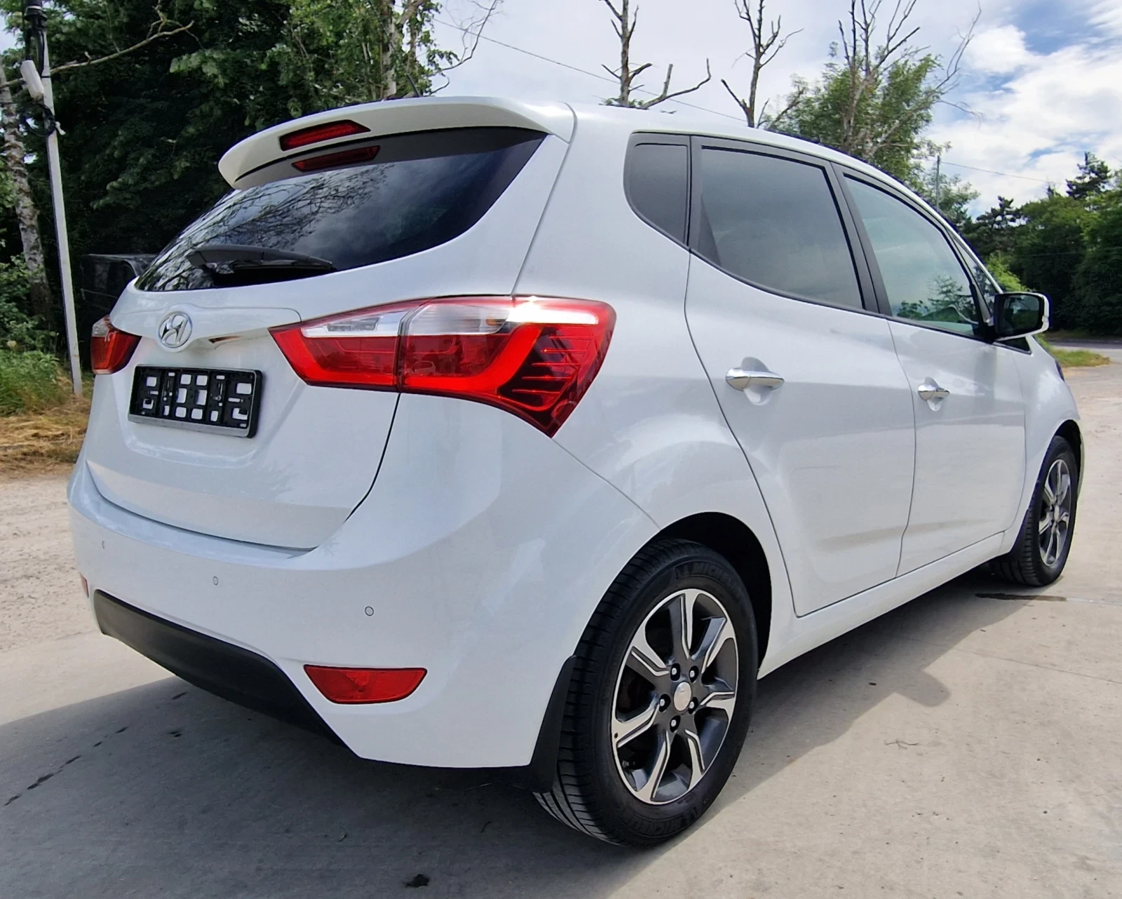 Hyundai Ix20 1.6 CRDi Yes! Facelift Euro6, снимка 4 - Автомобили и джипове - 54957052