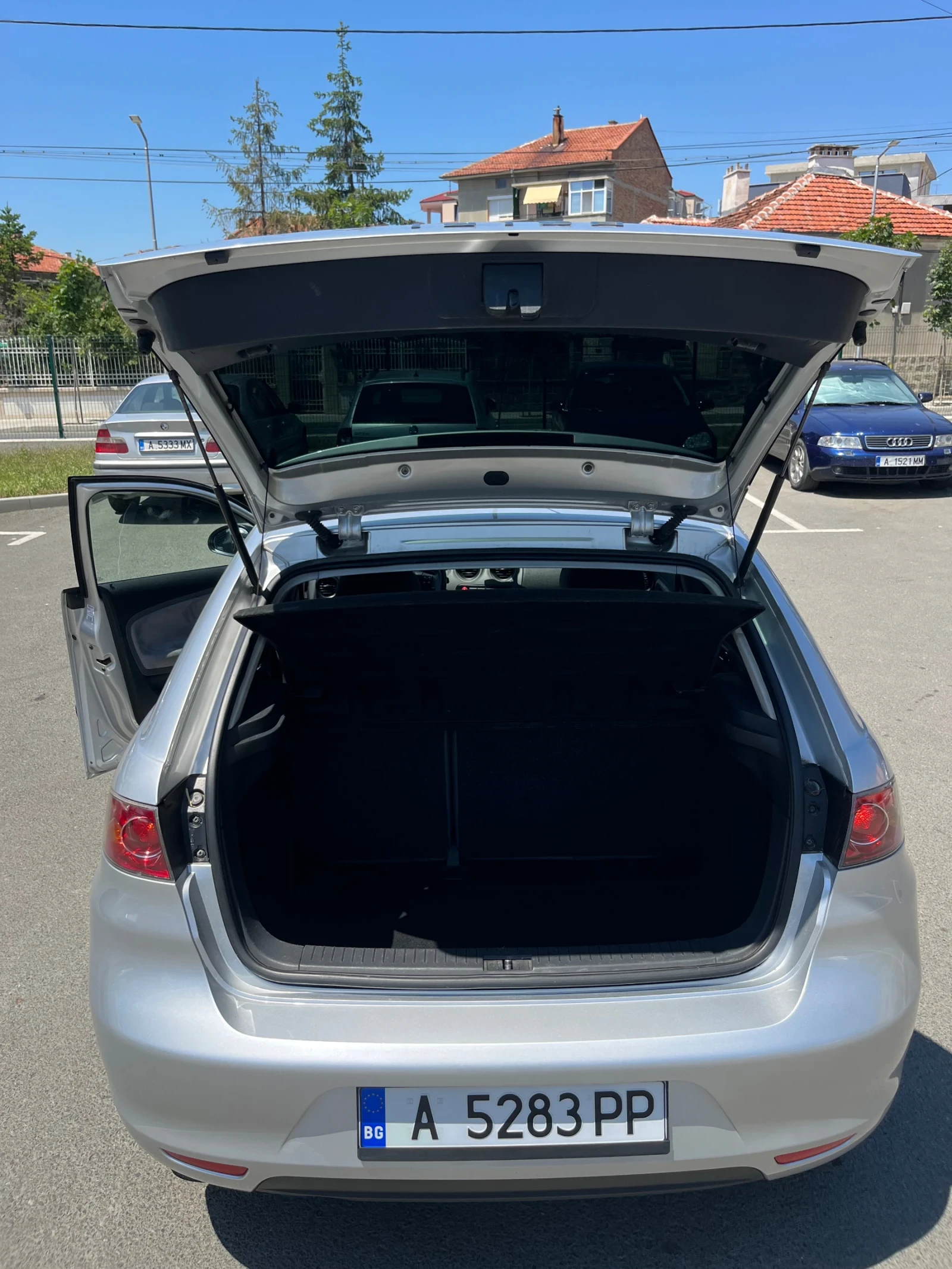 Seat Ibiza 1.9 101кс., снимка 5 - Автомобили и джипове - 55104162