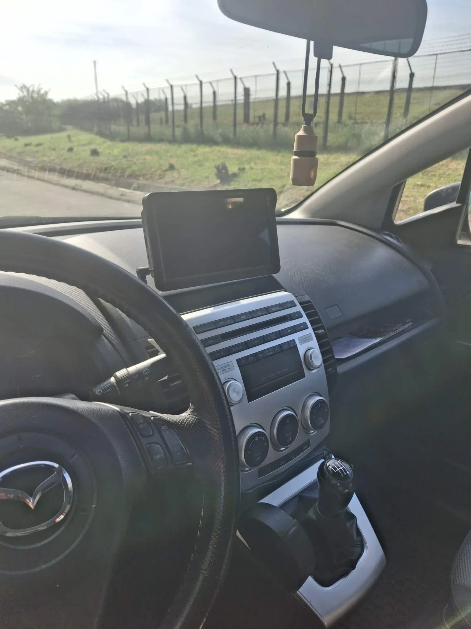 Mazda 5, снимка 2 - Автомобили и джипове - 55190506