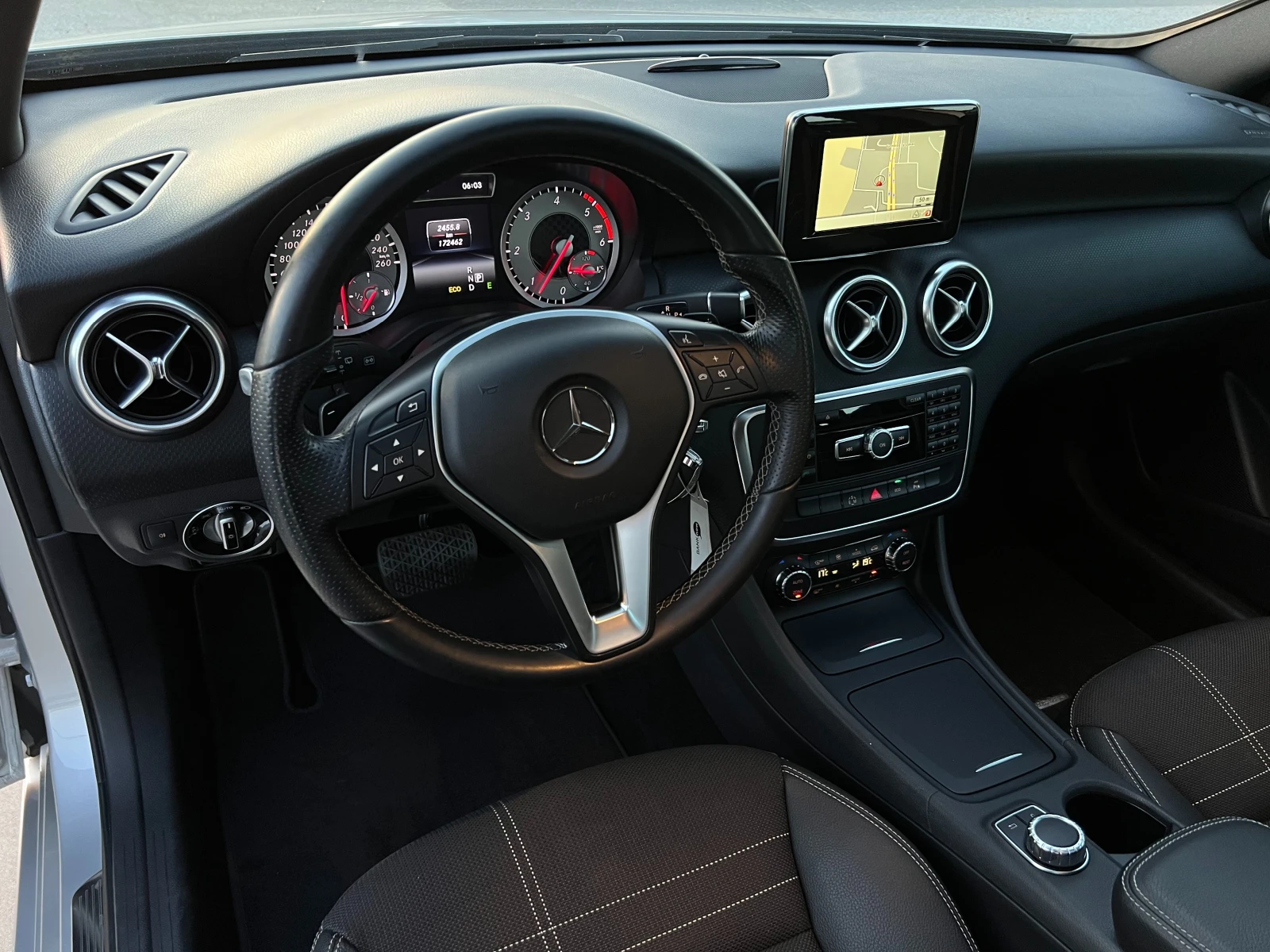Mercedes-Benz A 220 2.2-CDI-170к.с-AMG LINE-ТОП СЪСТОЯНИЕ!, снимка 10 - Автомобили и джипове - 55278540