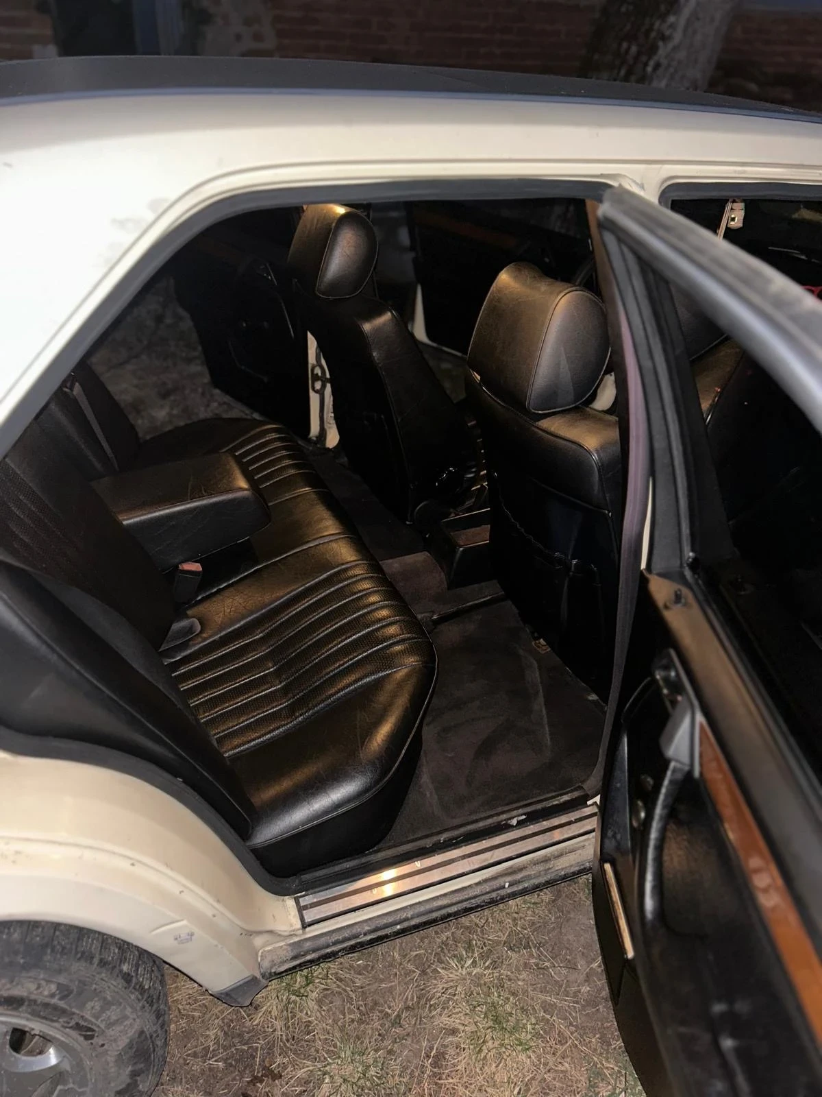 Mercedes-Benz 124, снимка 12 - Автомобили и джипове - 55349477