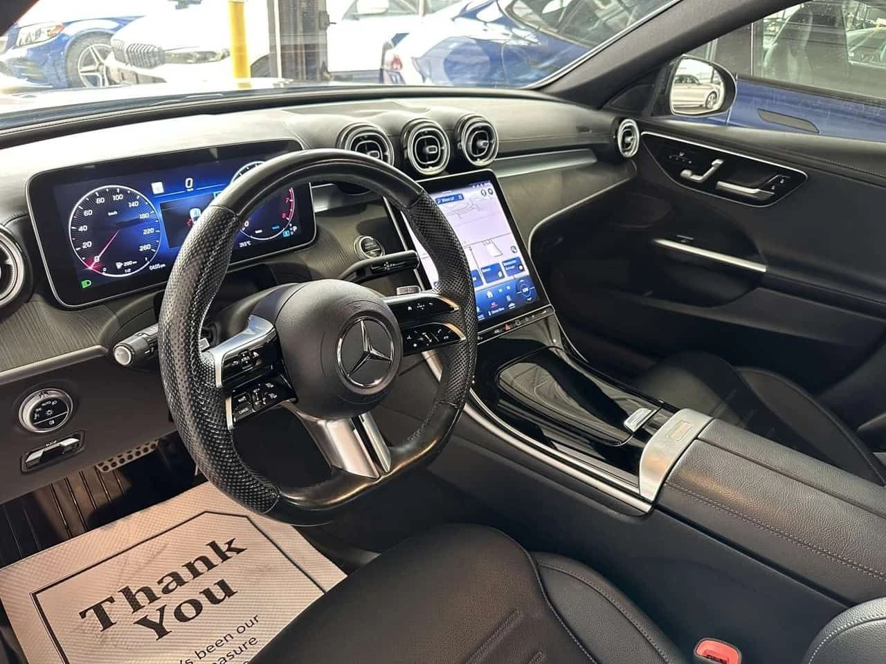 Mercedes-Benz C 300 4MATIC | ONE OWNER | AMG PACKAGE | 360 | CARFAX | Mobile.bg � ����������� 11