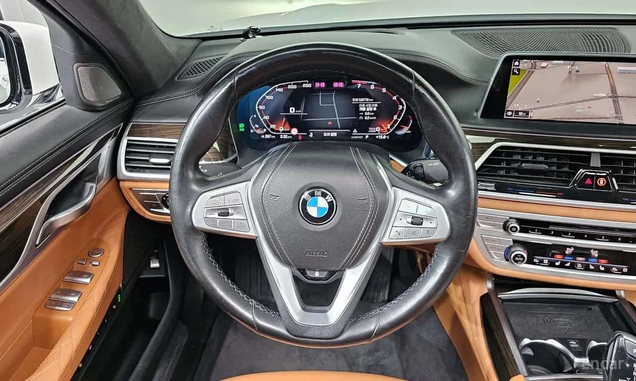 BMW 740 * 740Li xDrive Design Pure Excellence * CARFAX * Ц, снимка 9 - Автомобили и джипове - 55556389