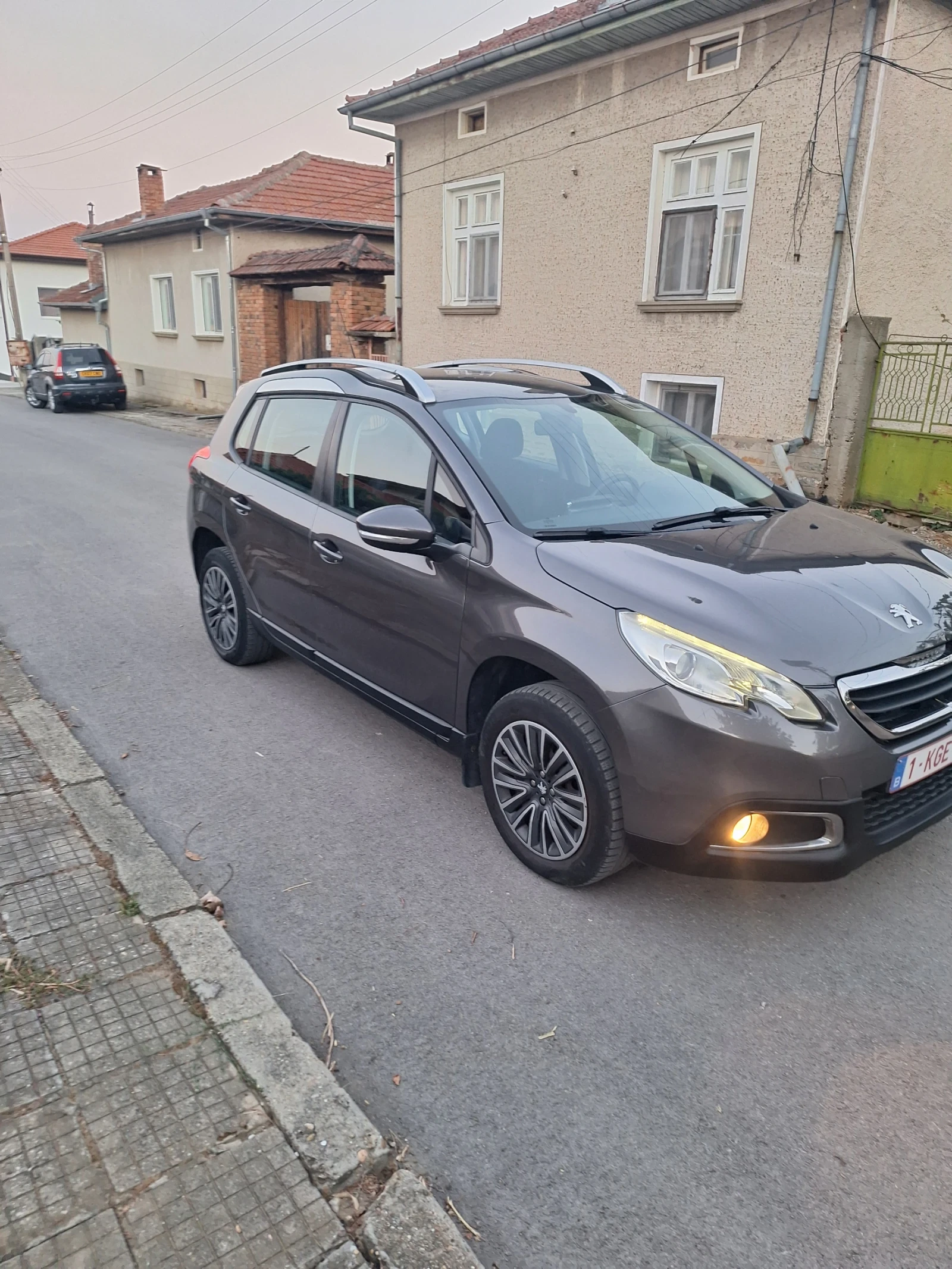 Peugeot 2008, снимка 3 - Автомобили и джипове - 55925328