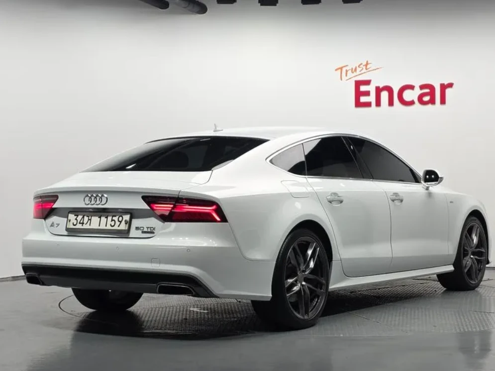Audi A7 3.0 TDI Quattro 4G, снимка 2 - Автомобили и джипове - 56335577