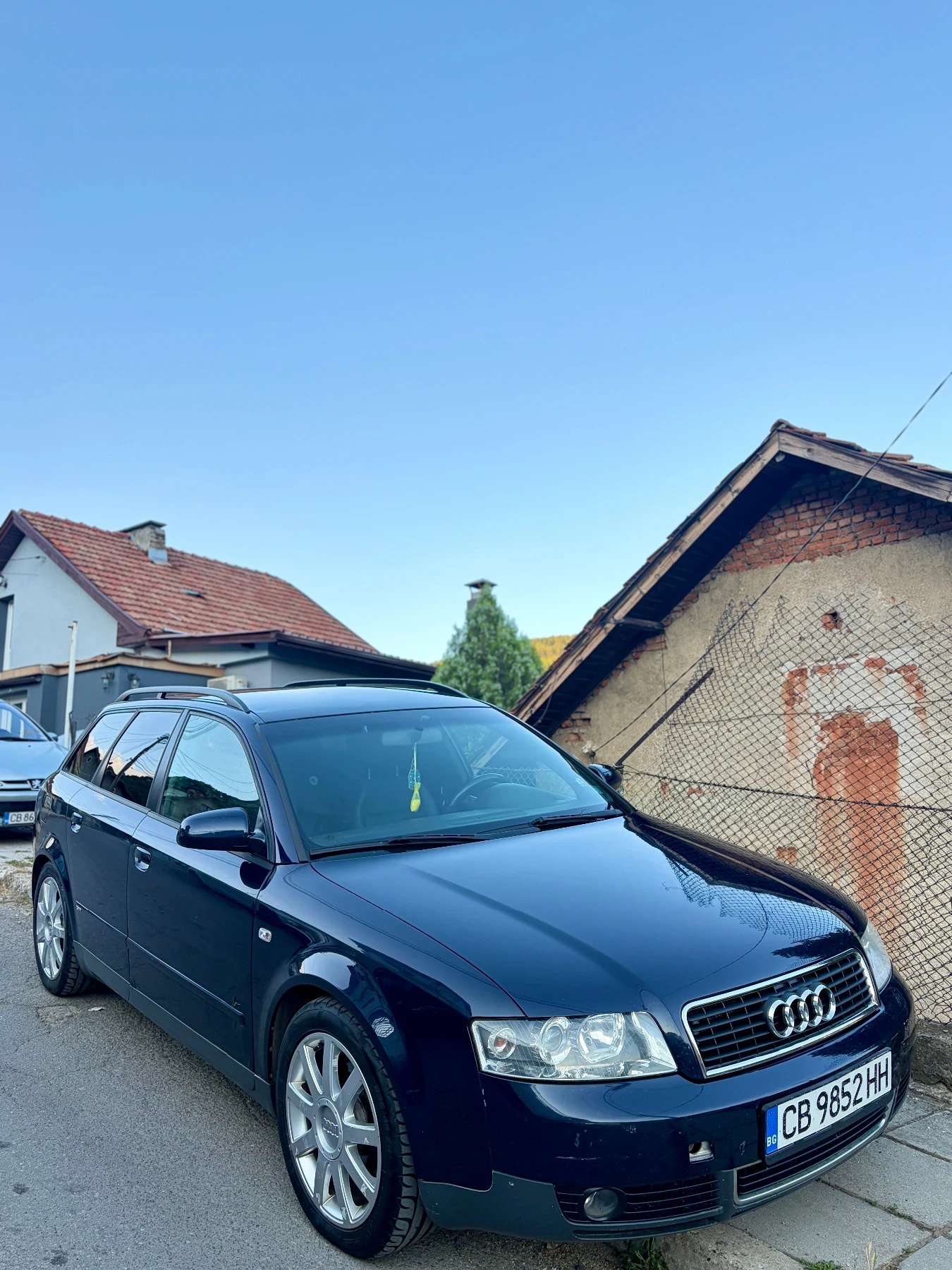 Audi A4 1.9 TDI S-line, снимка 2 - Автомобили и джипове - 56380605