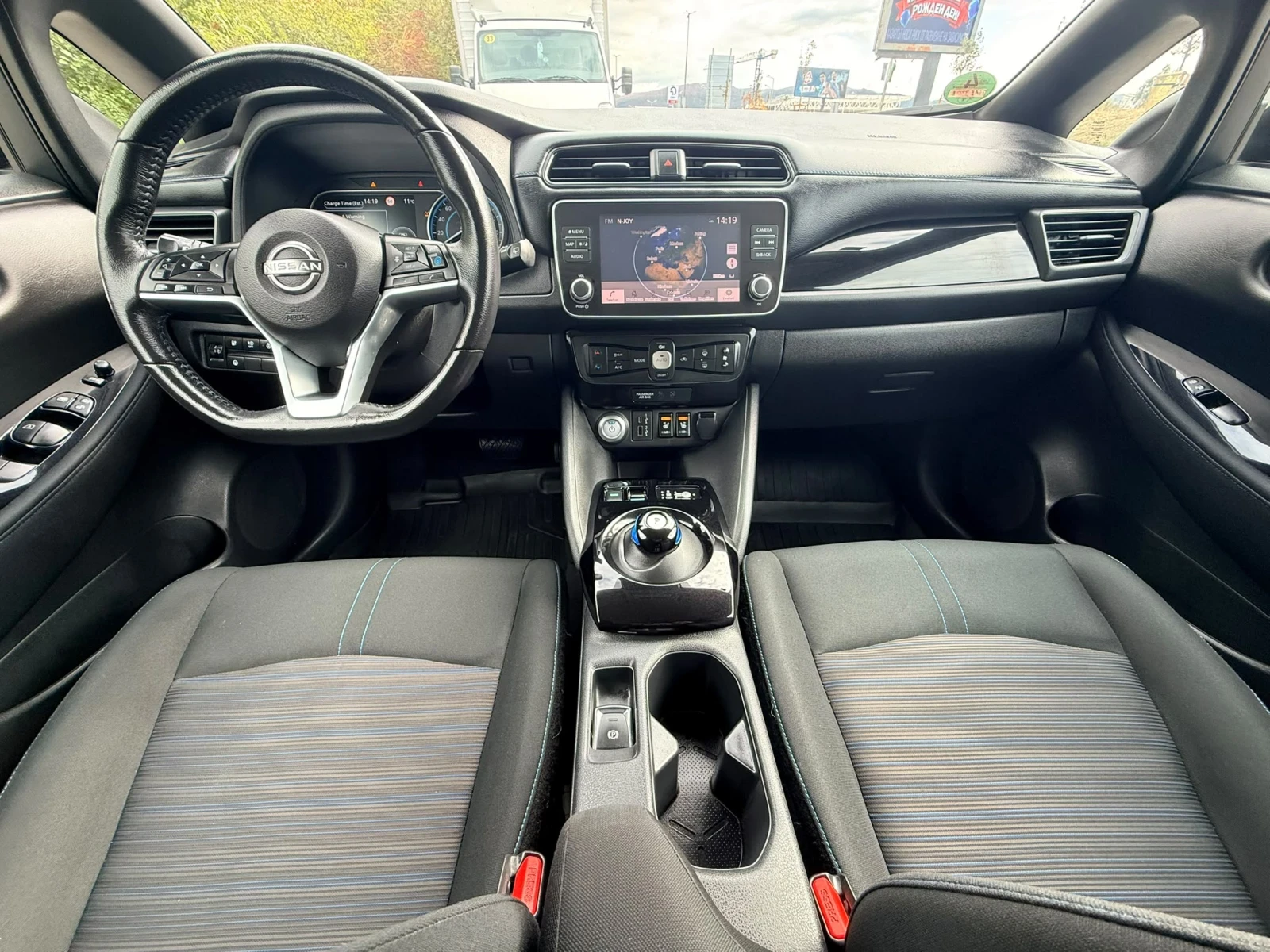 Nissan Leaf  62 kwh, снимка 11 - Автомобили и джипове - 56542165
