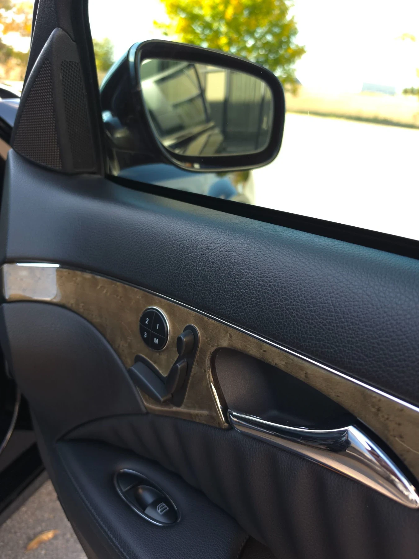 Mercedes-Benz E 500 E 500, снимка 9 - Автомобили и джипове - 56543767