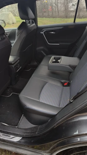 Toyota Rav4 2.5 HYBRID 2022 | Mobile.bg � ����� ������ 7