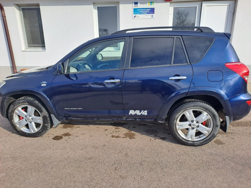 Toyota Rav4, снимка 3 - Автомобили и джипове - 48558378