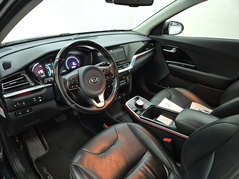 Kia Niro Kia Niro 65 kWh DynamicLine, снимка 7 - Автомобили и джипове - 51985663