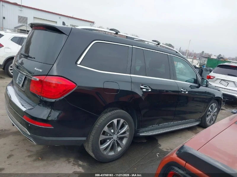 Mercedes-Benz GL 450 4.6l 4Matic, снимка 13 - Автомобили и джипове - 53215532