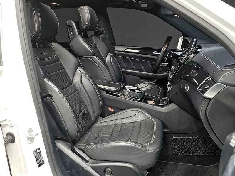 Mercedes-Benz GLE 63 AMG 4MATIC* HARMAN KARDON* DISTRONIC* 360* TV* PANO* , снимка 10 - Автомобили и джипове - 55336234