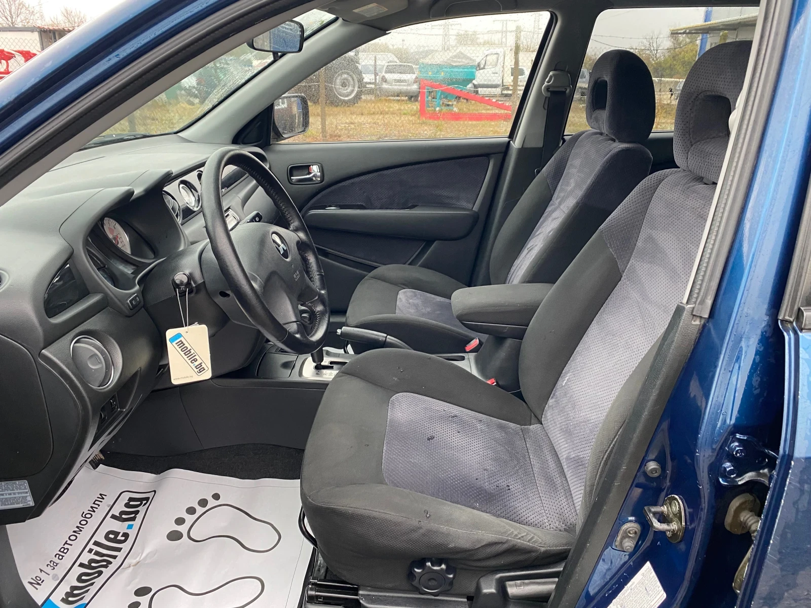 Mitsubishi Outlander 2.4I Автоматик | Mobile.bg — изображение 12