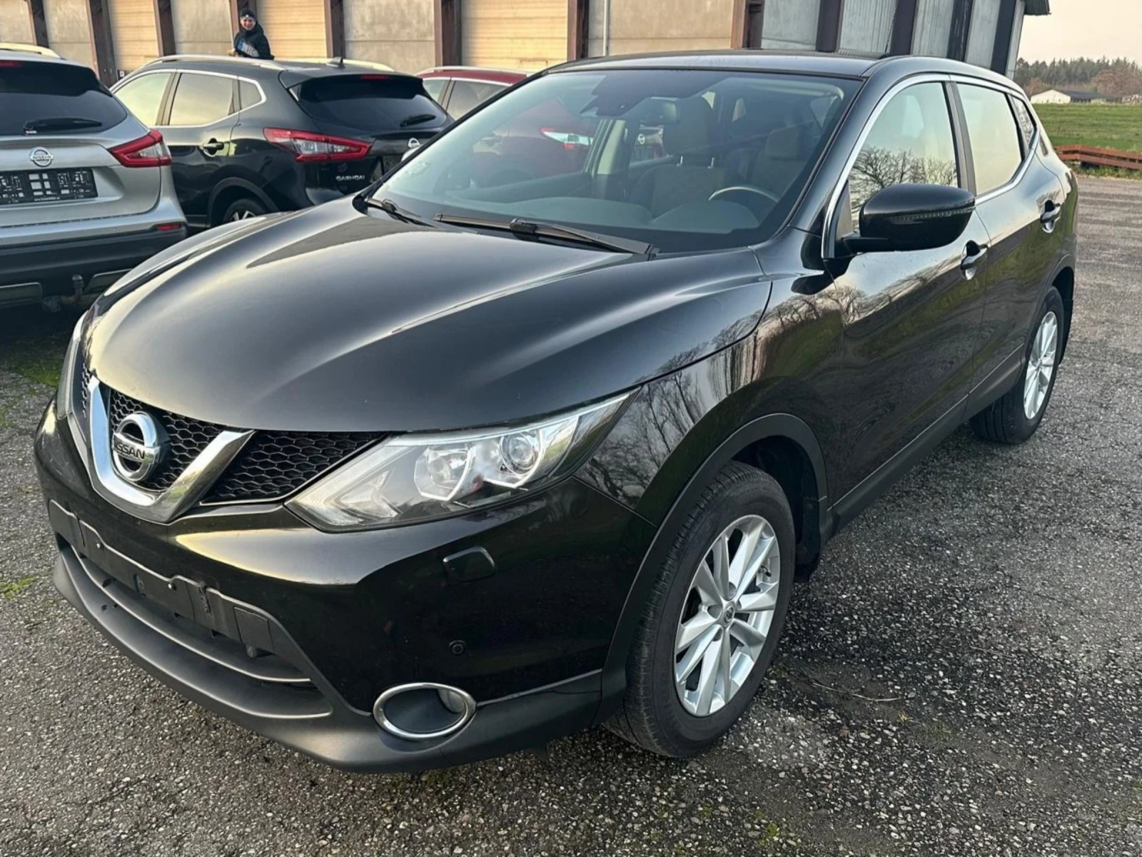 Nissan Qashqai 1.2 DIG-T / EU6  - [1] 