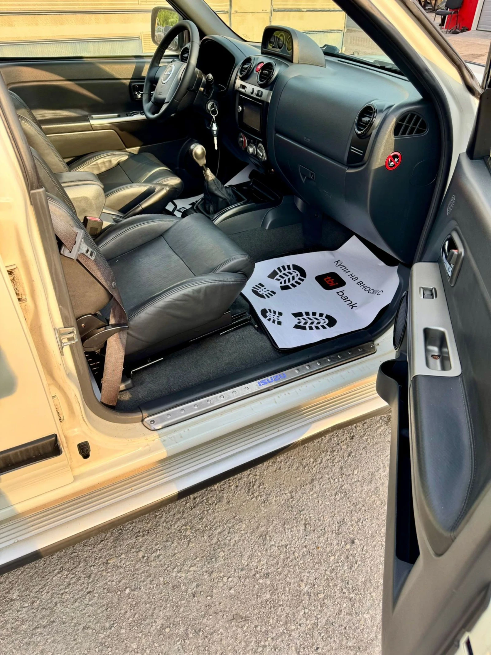 Isuzu D-max 3.0TDI, 163 к.с., НАВИГАЦИЯ, АВТОПИЛОТ  - изображение 10