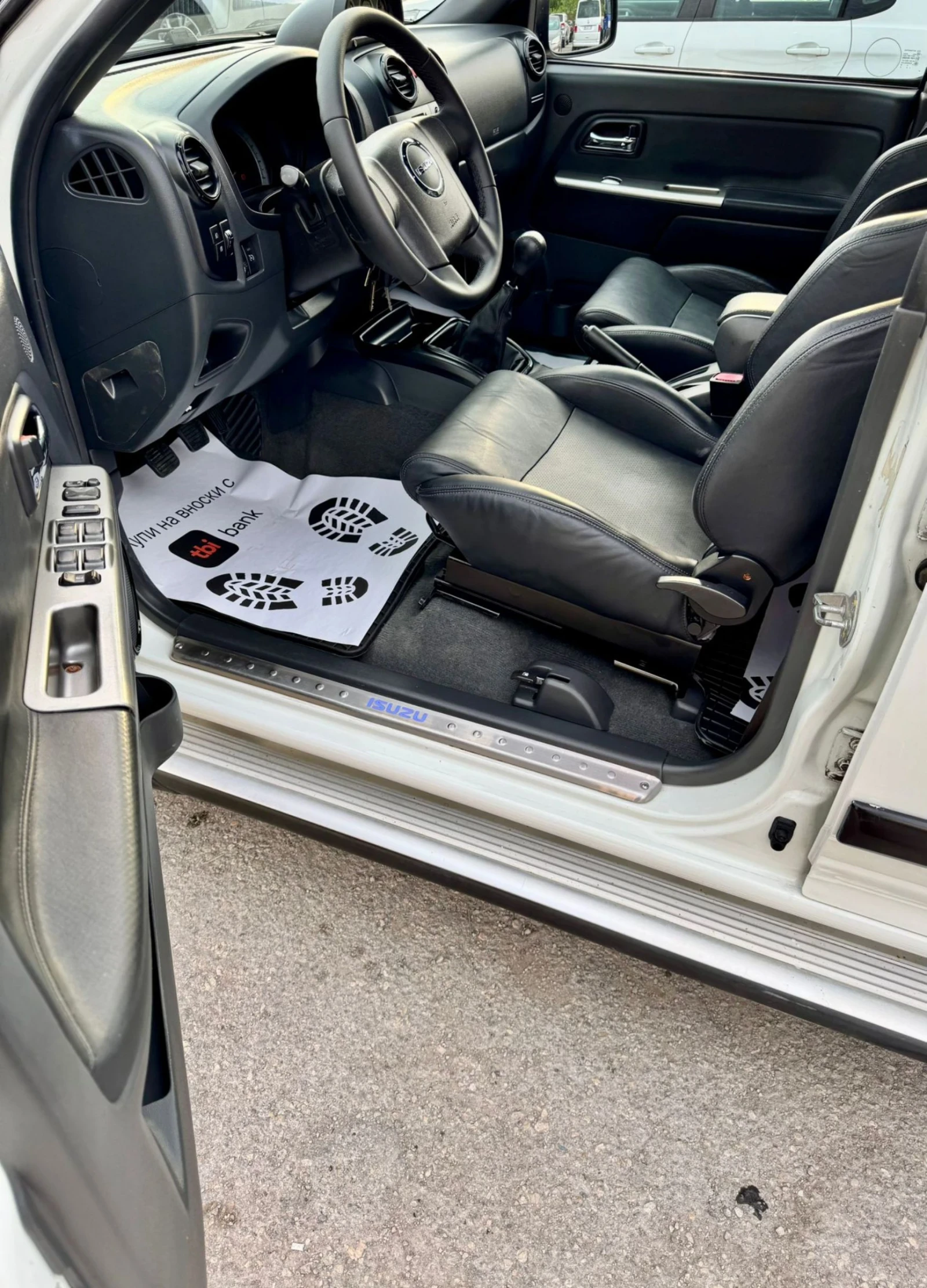 Isuzu D-max 3.0TDI, 163 к.с., НАВИГАЦИЯ, АВТОПИЛОТ  - изображение 9