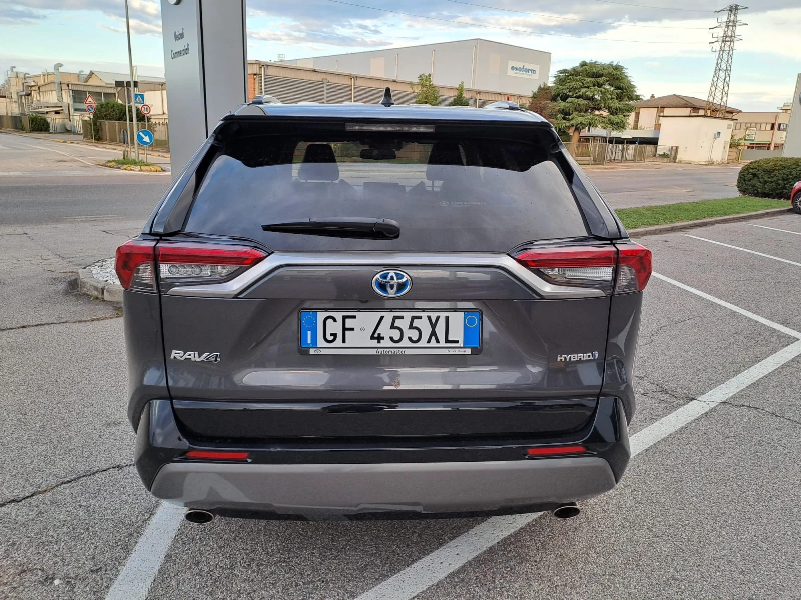 Toyota Rav4 2.5 HYBRID 2022 - изображение 4