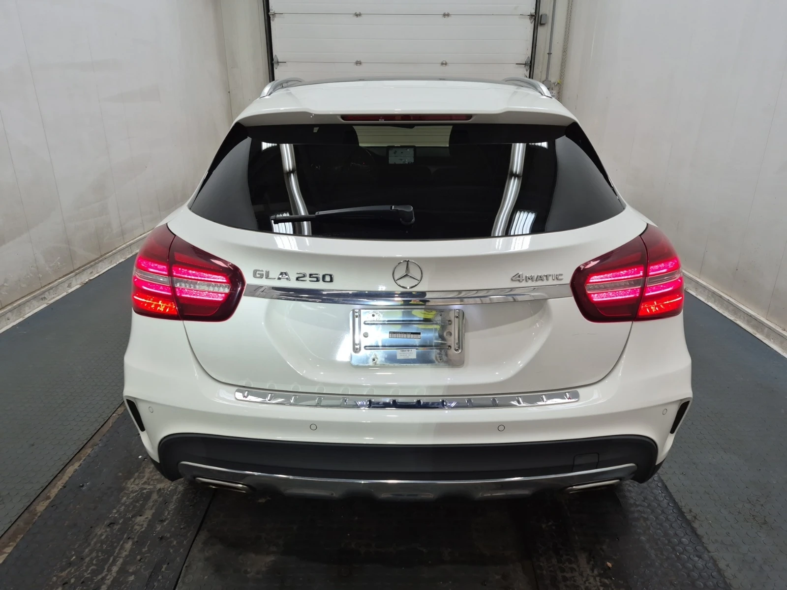 Mercedes-Benz GLA 250 AMG-pkg* 4Matic* Обдух* Подгрев* Задна камера*  - изображение 4