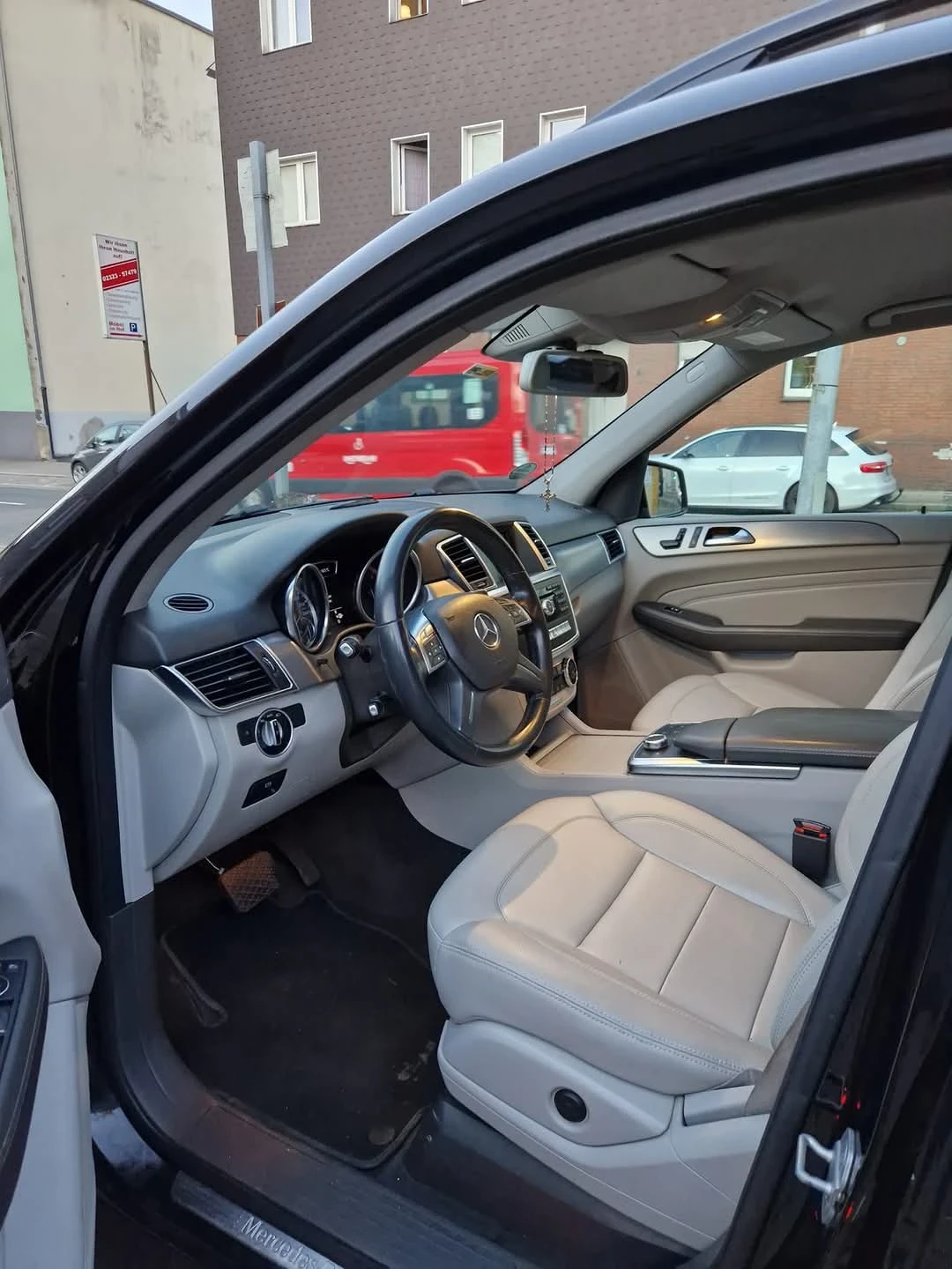 Mercedes-Benz ML 350 W166, снимка 6 - Автомобили и джипове - 54128007