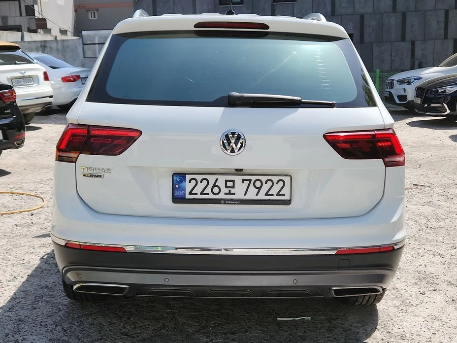 VW Tiguan Allspace, снимка 6 - Автомобили и джипове - 54569128