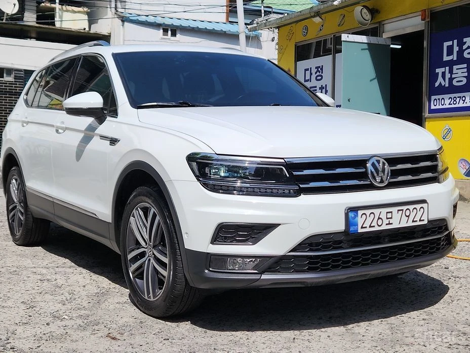 VW Tiguan Allspace, снимка 3 - Автомобили и джипове - 54569128