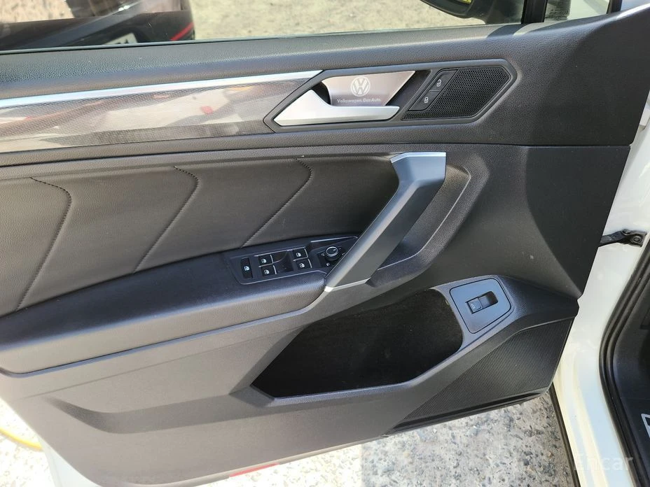 VW Tiguan Allspace, снимка 10 - Автомобили и джипове - 54569128
