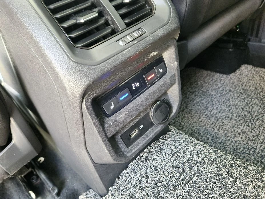 VW Tiguan Allspace, снимка 12 - Автомобили и джипове - 54569128