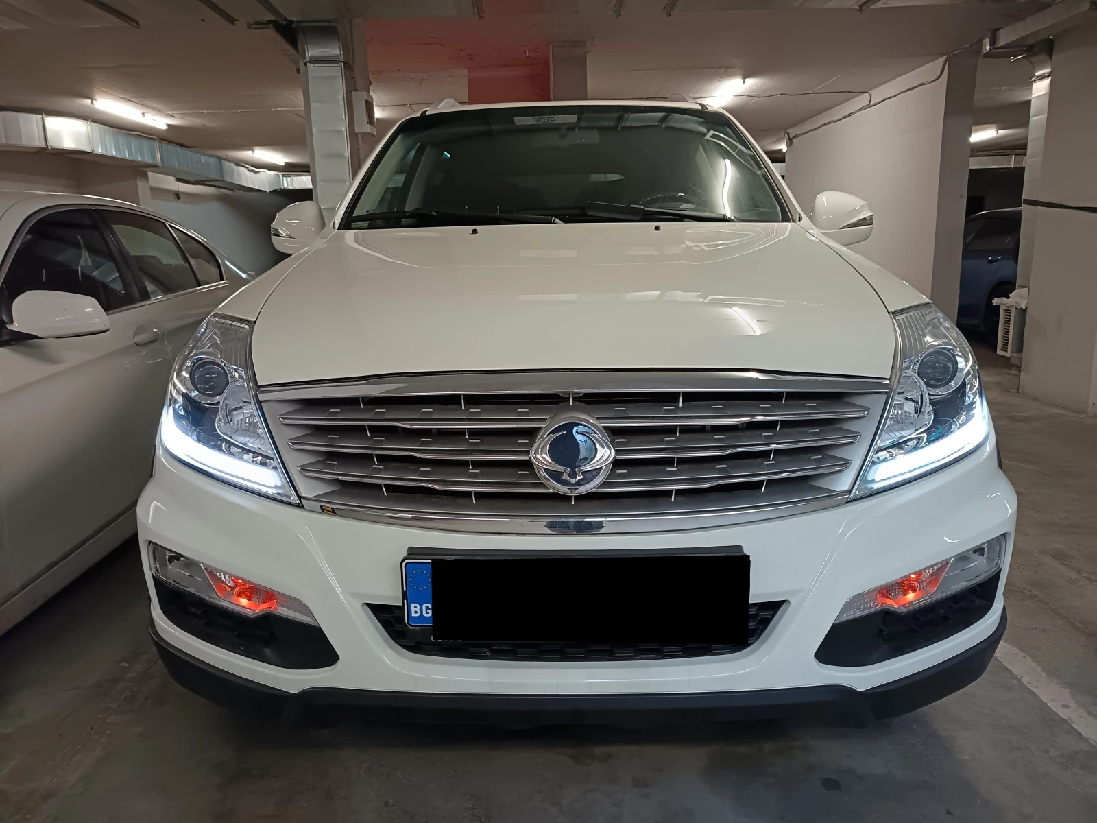 SsangYong Rexton W 2.0 e-XDi 4WD, снимка 3 - Автомобили и джипове - 54756394