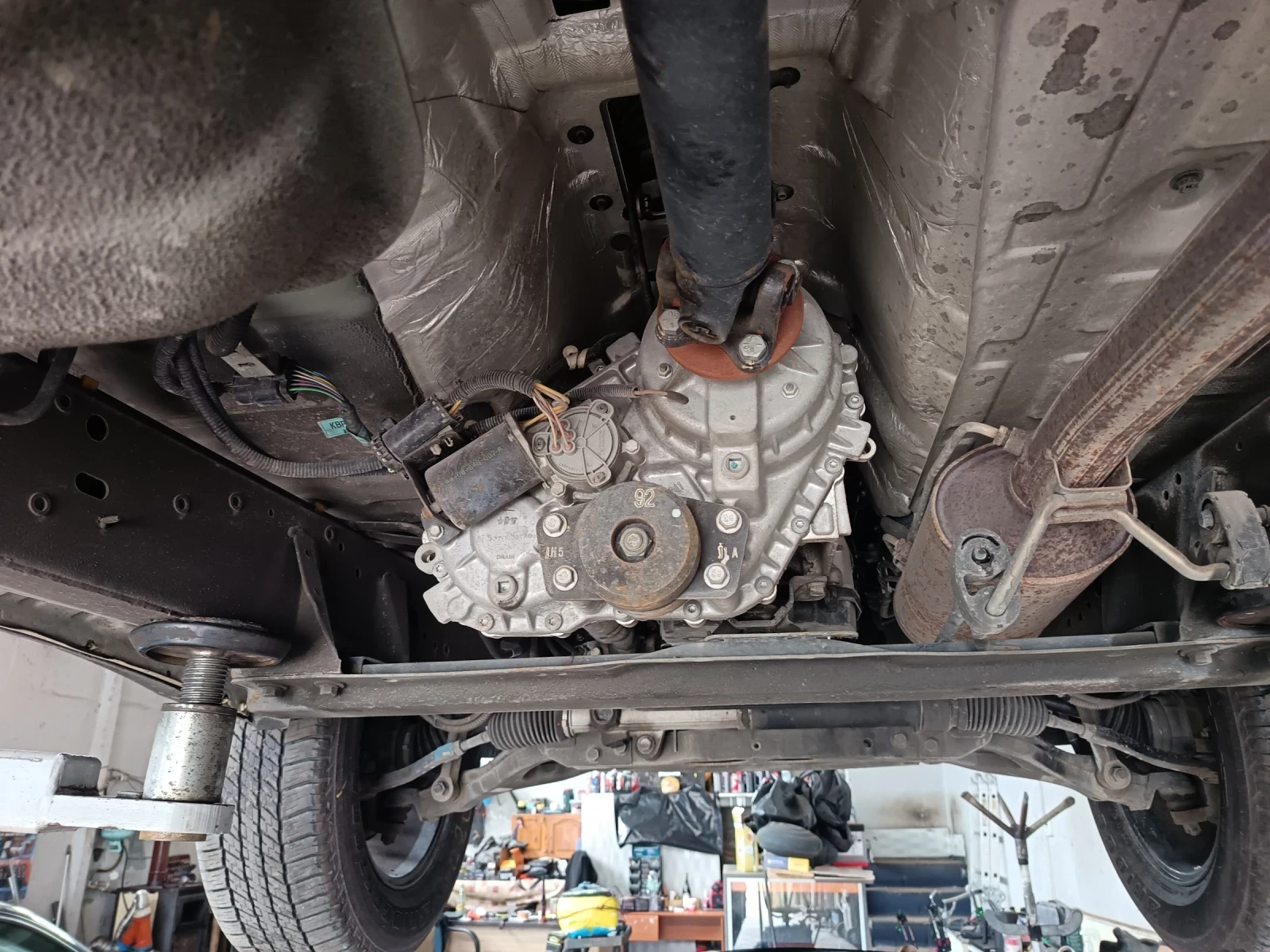 SsangYong Rexton W 2.0 e-XDi 4WD, снимка 12 - Автомобили и джипове - 54813629
