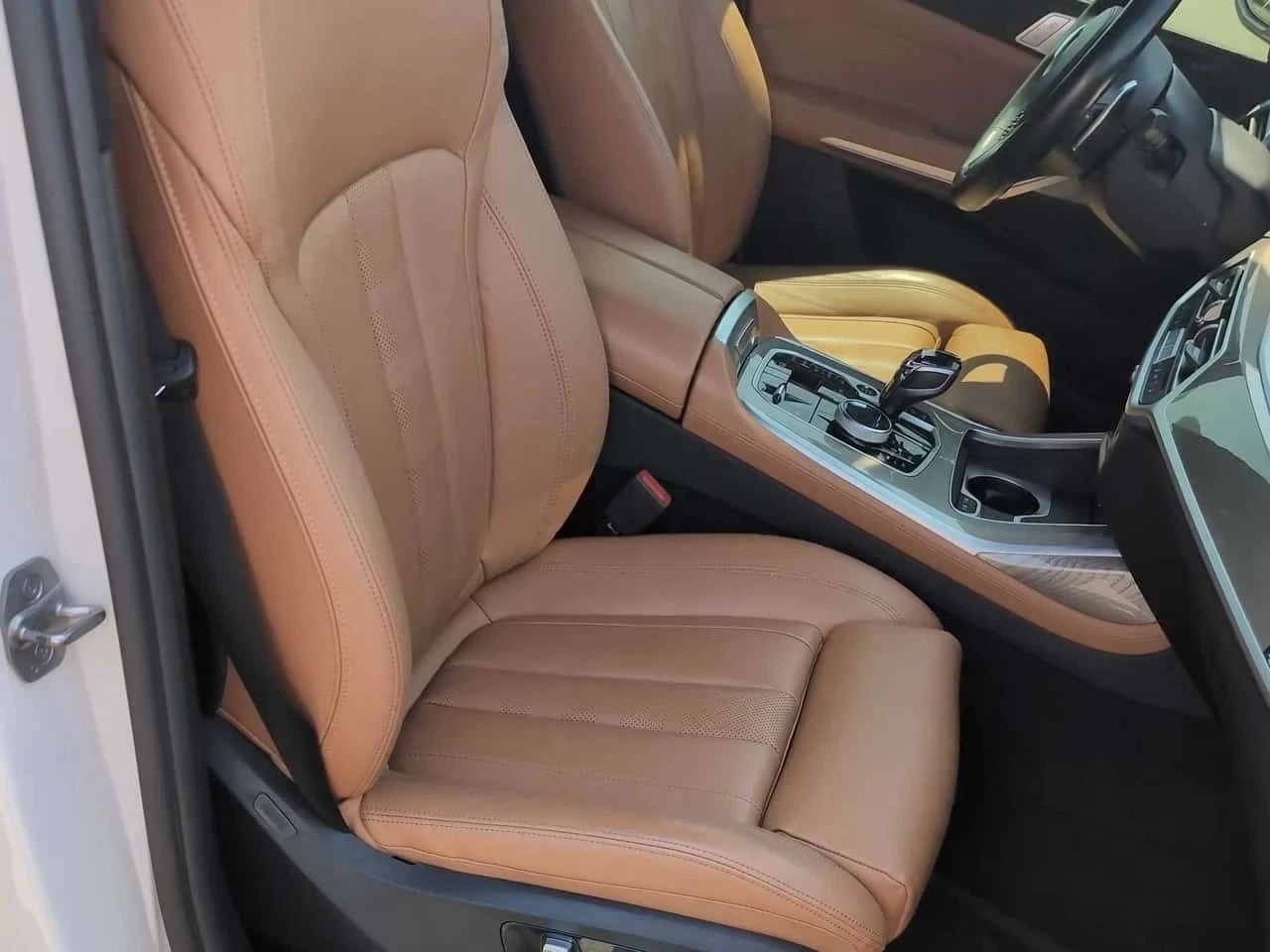 BMW X7 M-pack* 360* Pano* 7Мест* Laser* Подгрев* , снимка 12 - Автомобили и джипове - 55754290