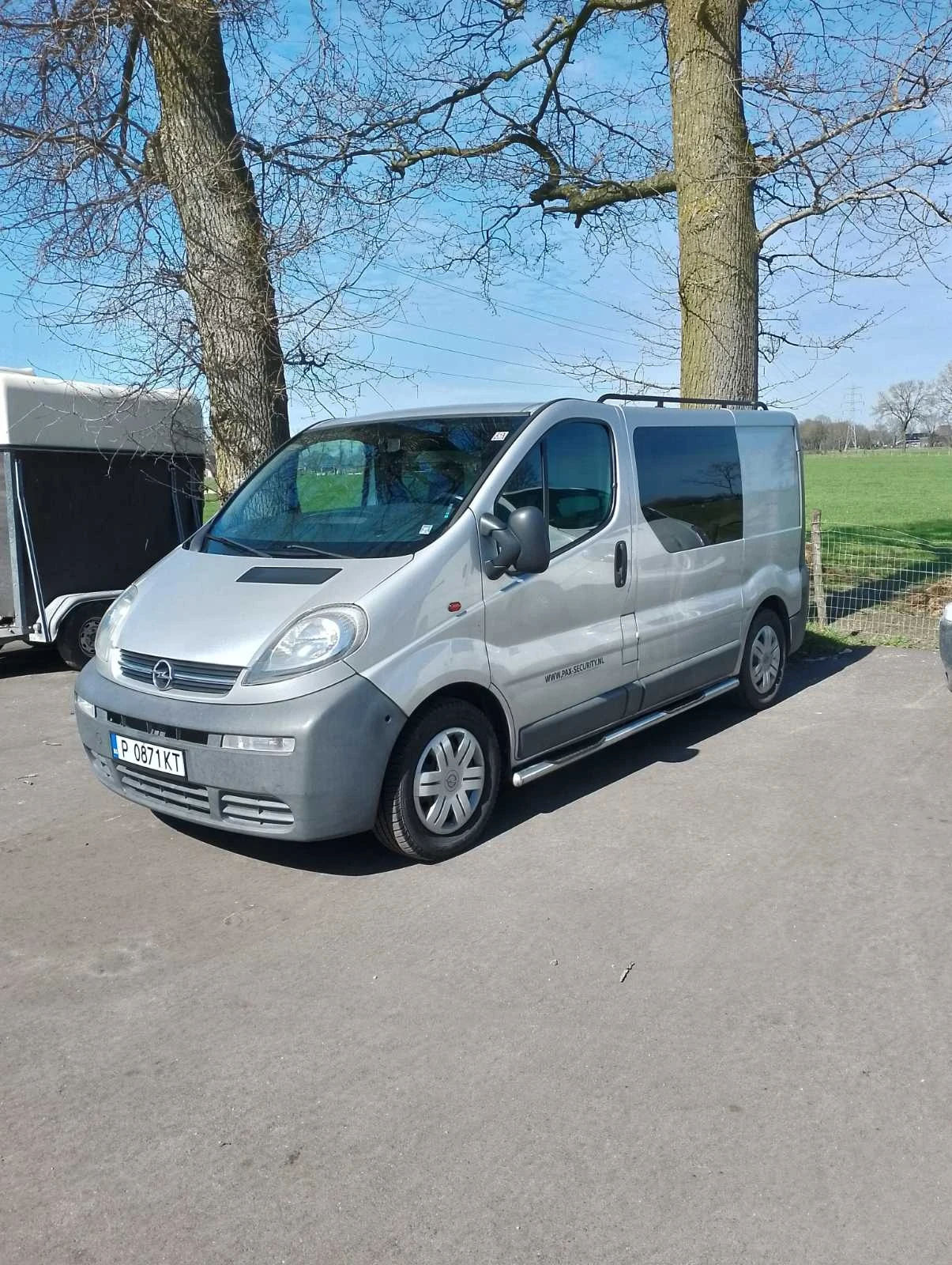Opel Vivaro, снимка 2 - Бусове и автобуси - 54761632