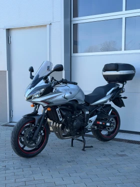 ������ Yamaha Fazer