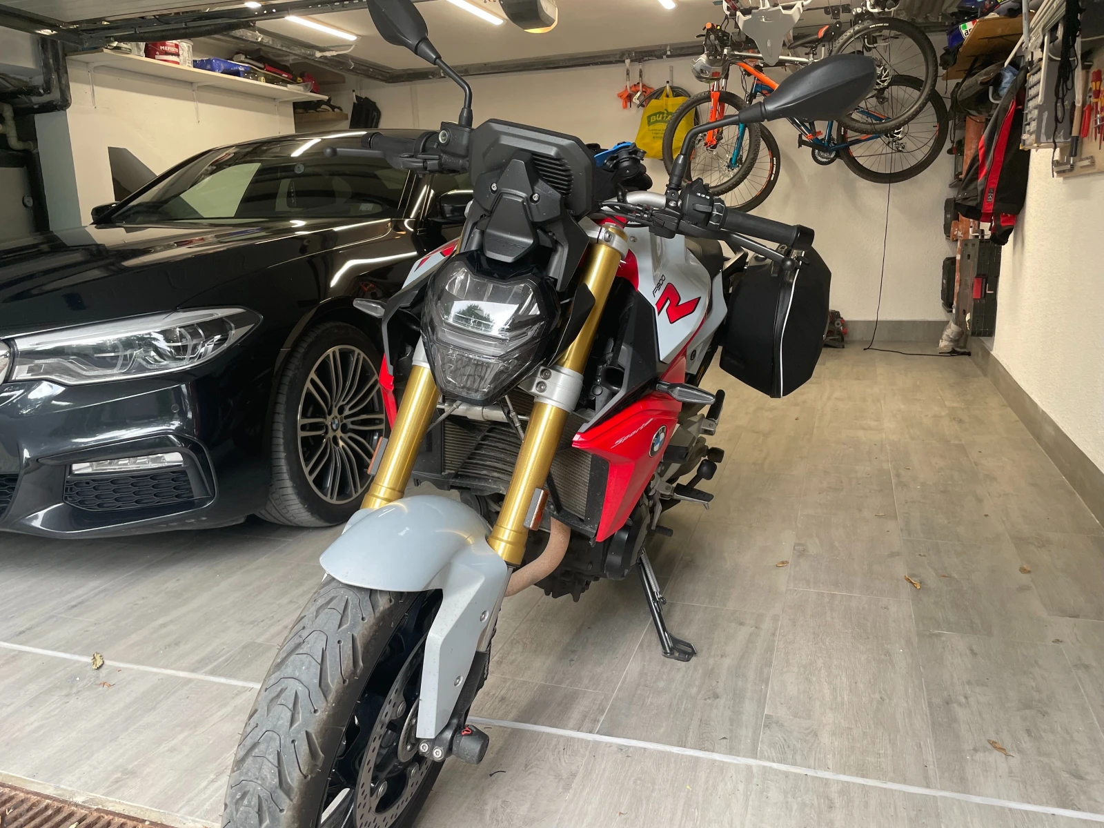 BMW F 900R - изображение 3