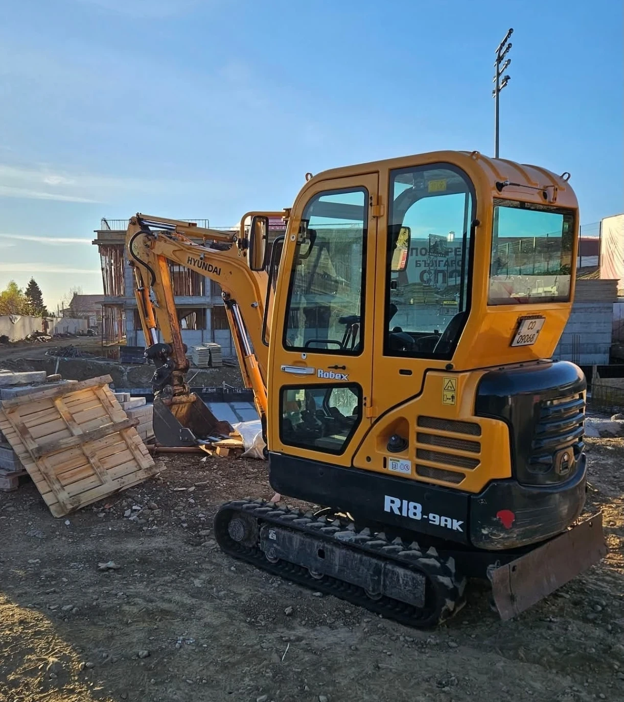 ����� Hyundai R18-9AK | Mobile.bg � ����������� 5