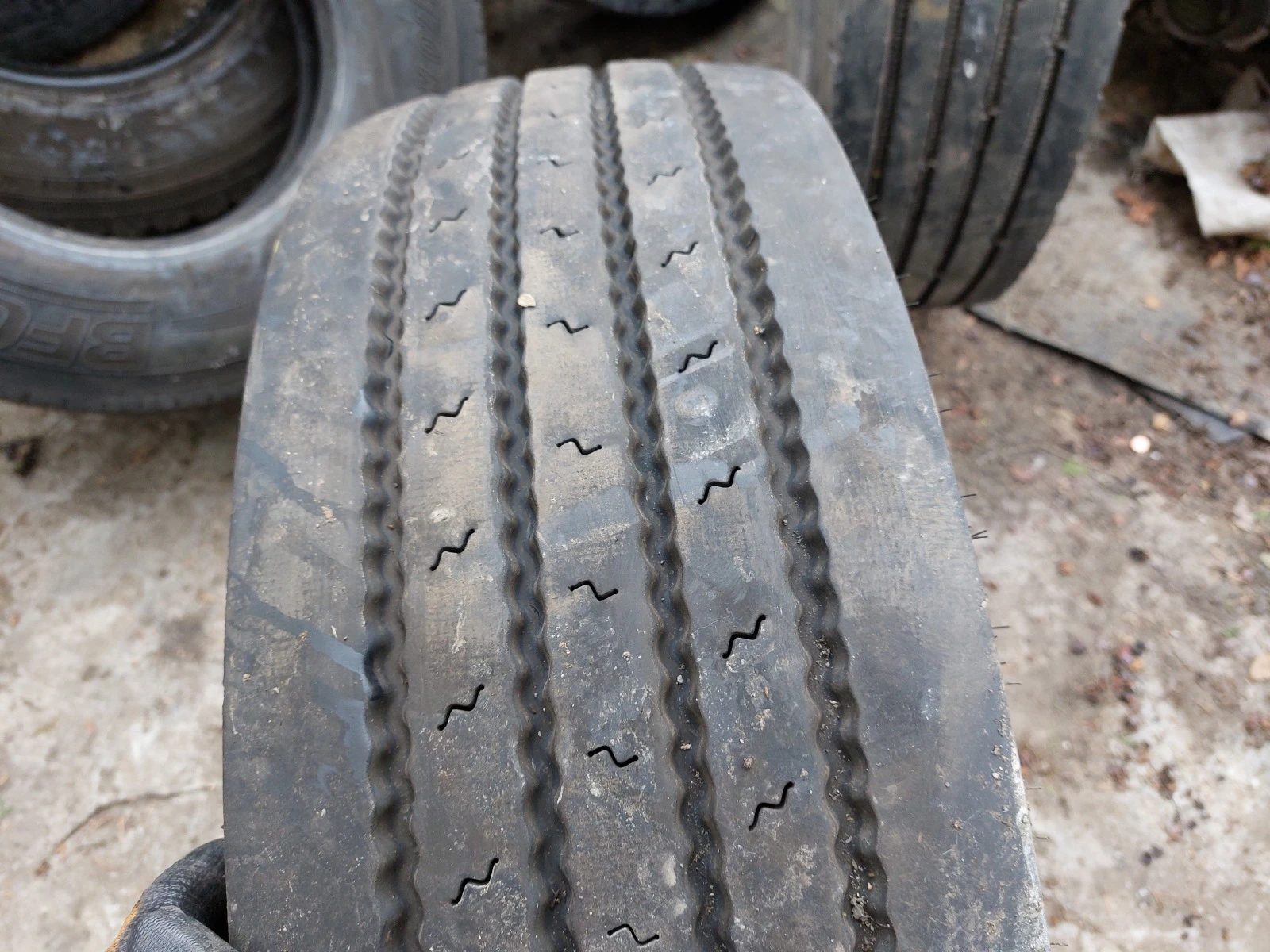 ���� 265/70R19.5 | Mobile.bg � ����������� 1