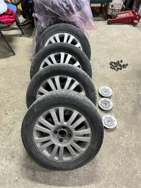        215/55R16  Citroen C5