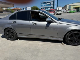 Mercedes-Benz C 300, снимка 8
