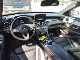 Mercedes-Benz C 300 АМГ Пакет/CARFAX/Панорама/Подгрев/Памет/, снимка 6