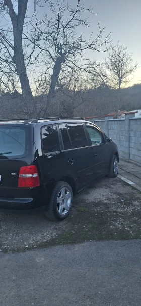 VW Touran - 2300 € / 4498.41 лв. - 19631643 3