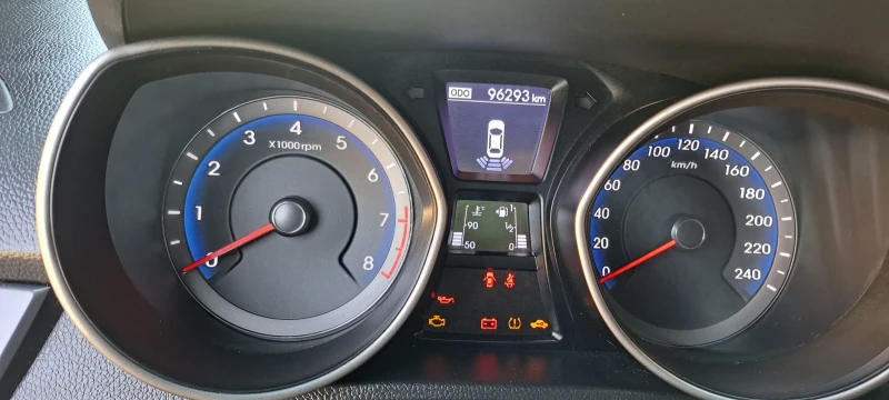 Hyundai I30, снимка 12 - Автомобили и джипове - 48135779