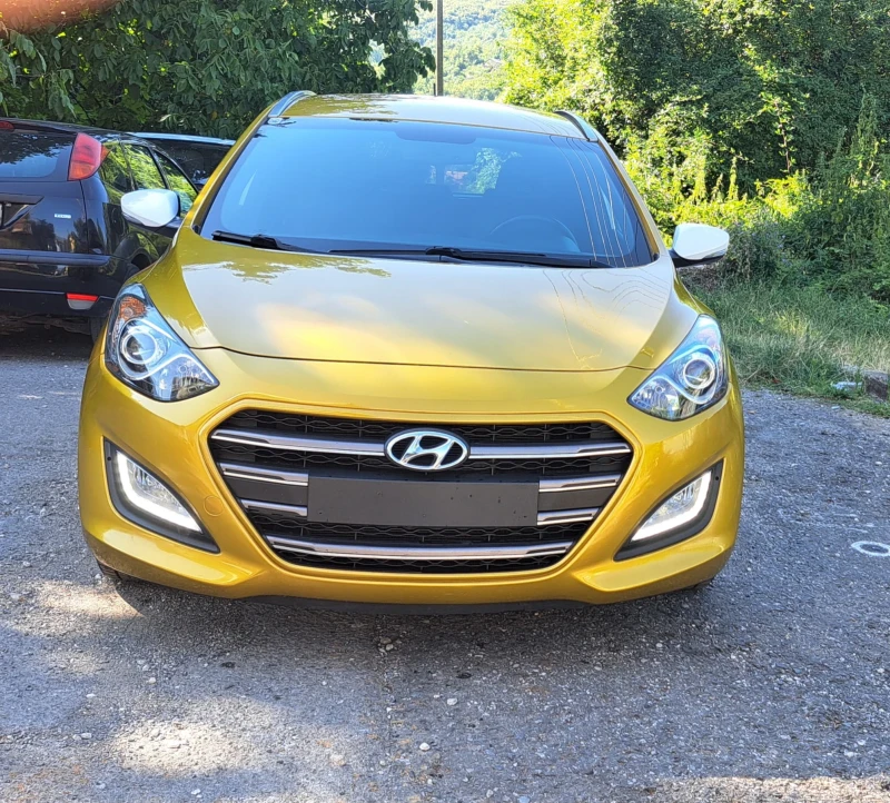 Hyundai I30, снимка 1 - Автомобили и джипове - 48135779