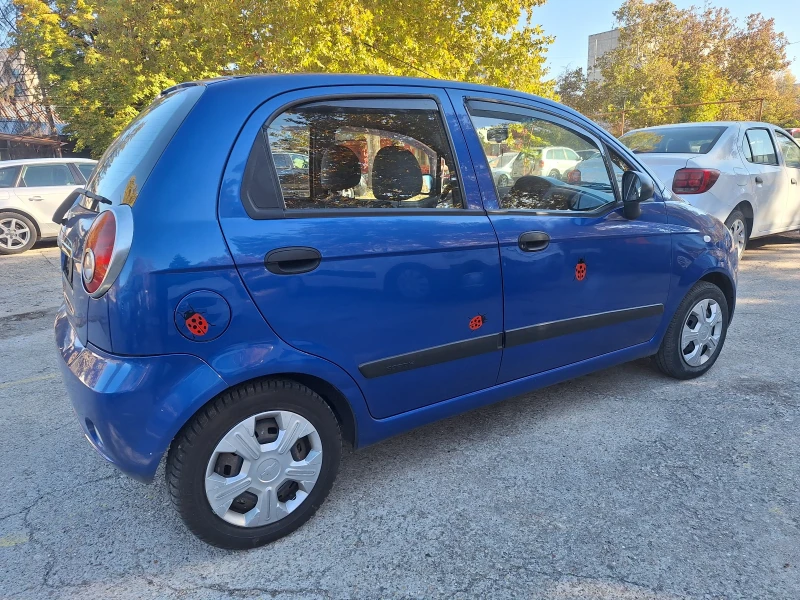 Chevrolet Spark Бензин-Перфектен 4вр., снимка 4 - Автомобили и джипове - 47878681