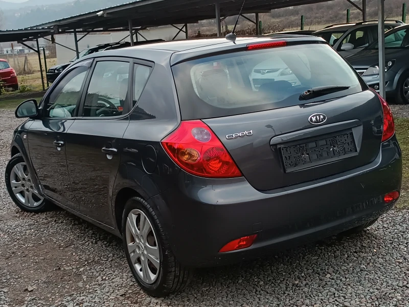 Kia Ceed 1.4i-105кс-КЛИМАТРОНИК-, снимка 5 - Автомобили и джипове - 48320400