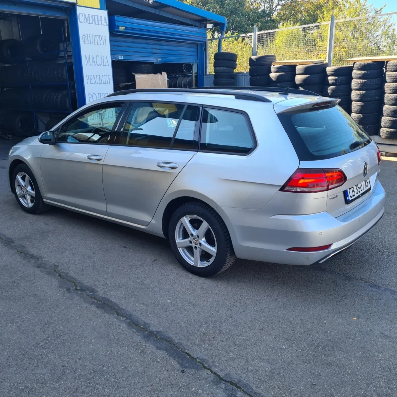 VW Golf, снимка 3 - Автомобили и джипове - 48611792