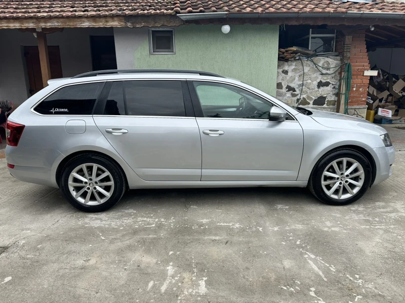 Skoda Octavia Style , снимка 6 - Автомобили и джипове - 48740800